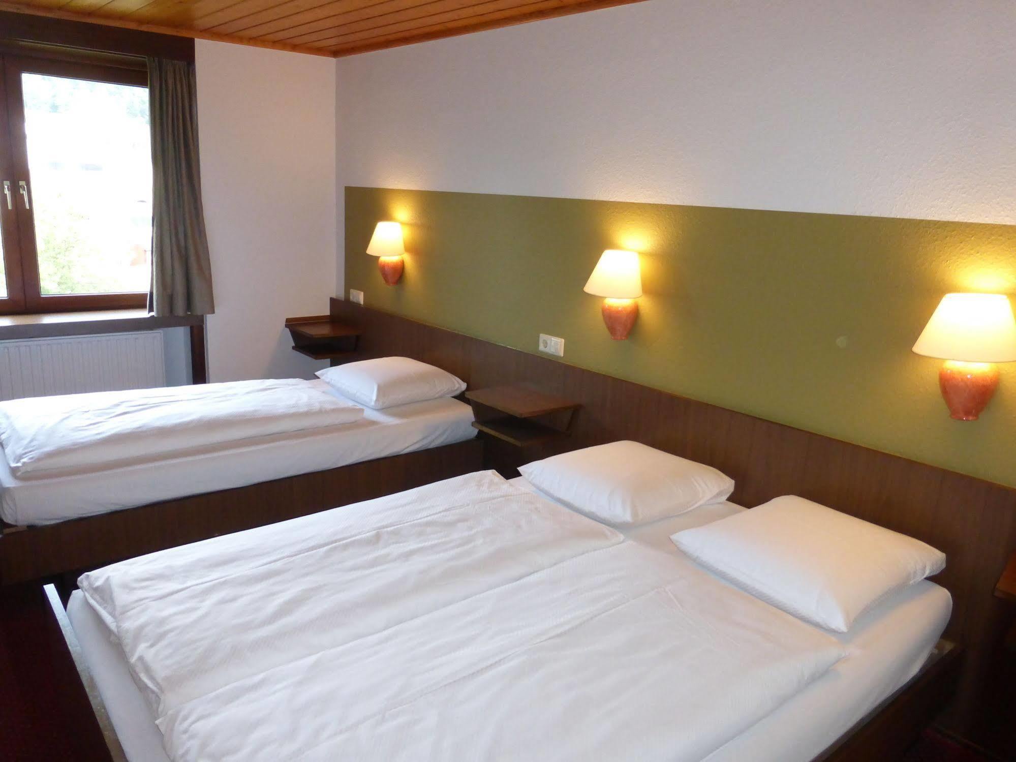 Hotel Du Parc Diekirch Zewnętrze zdjęcie
